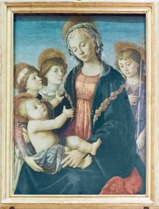 Virgen con el Niño y San Juan Bautista y dos ángeles, c.1470 (tabla) de Sandro Botticelli
