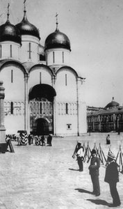 La Catedral de la Dormición en el Kremlin de Moscú, Rusia, 1883 de Scherer Nabholz and Co
