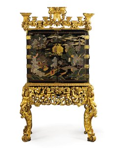 Gabinete de exportación chino sobre soporte William y Mary, finales del siglo XVII de School Chinese