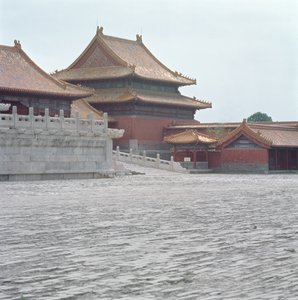 Pabellón de doble alero y terraza de mármol, Dinastía Ming de School Chinese