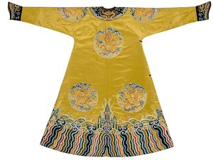 Túnica bordada Qiu Xiangse 