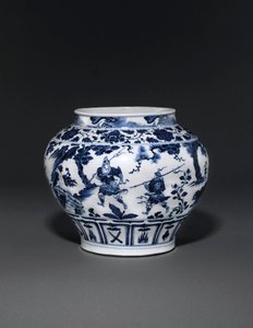 Jarra azul y blanca excepcionalmente rara e importante, Dinastía Yuan, mediados del siglo XIV (cerámica) de School Chinese
