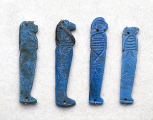 Amuleto de un Hijo de Horus, período grecorromano, 332 a.C.-395 d.C.