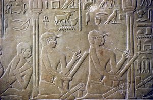 Antiguo Egipto, Relieve/Talla, Tumba de Merereuka, Mastaba de Merereuka, Dinastía VI, Saqqara, Ancianos de aldea obligados a admitir sus declaraciones de impuestos defectuosas ante los funcionarios (foto)