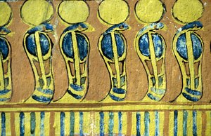 Antiguo Egipto, Pintura mural, Serpientes de Uraeus custodiando el santuario de Osiris, Tumba de Sennedjem, Tebas, Deir el Medna de School Egyptian
