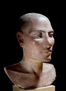 Antigüedad egipcia: Cabeza de Sal. Escultura de piedra caliza, Imperio Antiguo (alrededor de 2700-2200 a.C.). París, museo del Louvre - Antigüedad egipcia: Cabeza de un joven varón llamada “Cabeza de Sal”, piedra caliza pintada, Reino Antiguo (alrededor de de School Egyptian