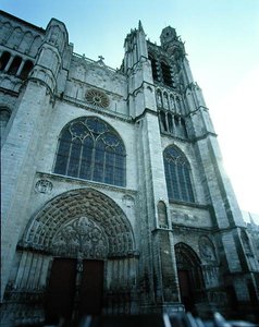 Fachada oeste, comenzada c.1140 de School French