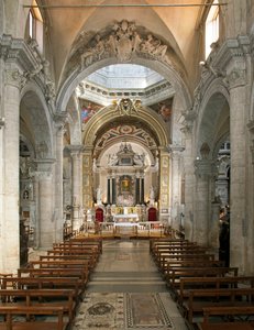 Vista interior de la Basílica de Santa Maria del Popolo (Vista interior de la iglesia de Santa Maria del Popolo) Siglos XV al XVII Roma Italia de School Italian