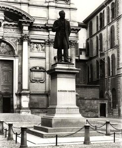 Monumento a Alessandro Manzoni (1785-1873) de School Italian