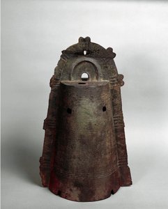Campana de bronce Yapoi, 300 a.C.-250 d.C. de Japanese School