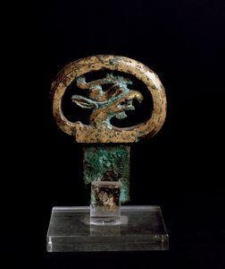 Mango de bronce con cabeza de grifo, siglo VI-V a.C. de Japanese School