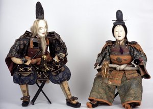 Muñecas japonesas del período Edo que aparecen en la Fiesta de los Niños. Colección Captier. París