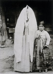 Mujer coreana y niña