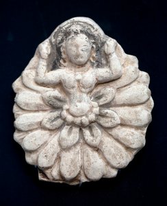 Renacimiento de un loto. Motivo tallado, sin fecha. Museo Nacional de Corea, Seúl (Corea del Sur) de School Korean