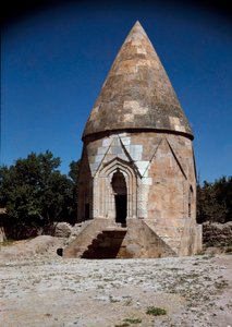 Vista de la tumba de Melik Gazi (siglo XII) de School Ottoman