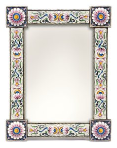 Un marco de fotografía de plata dorada y esmalte cloisonné, c. 1900