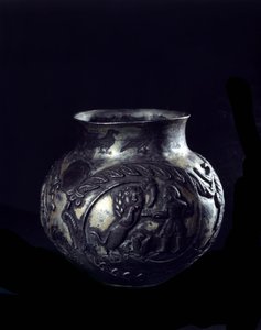Arte persa: jarrón de plata. Primer período sasánida. Conservado en Basilea, Suiza de School Sasanian