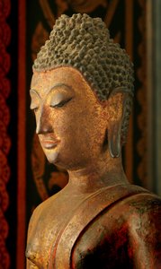 Buda estilo Lanna Sukhothai de School Thai