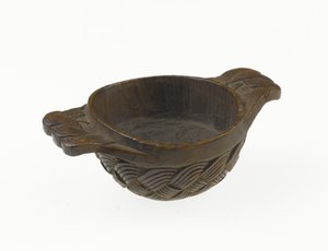 Quaich, cuenco o vaso de beber de madera de las tierras altas, c.1700 de Scottish School