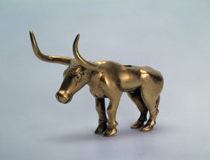 Figurilla de un toro pieza de un poste de un dosel, 3er milenio a.C. de Scythian