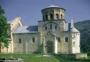 Vista sur de la Iglesia de Sveta Bogodorica