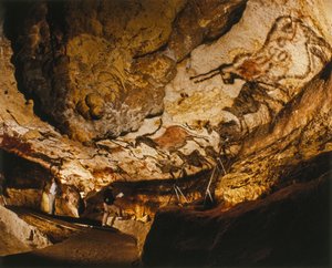 El mítico unicornio de Lascaux y otras pinturas de Lascaux realizadas hace más de 17.000 años.