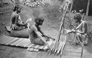Tejiendo esteras cingalesas, 1902