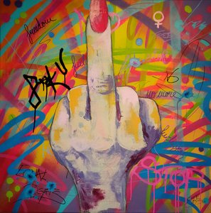 Graffiti del dedo corazón de Sofia Toborg