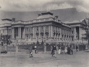 Casas del Parlamento, Ciudad del Cabo (foto en blanco y negro) de South African Photographer