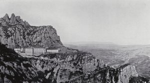 Vista general de Montserrat (foto b/n) de Spanish Photographer