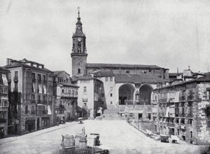 Plaza De La Constitucion, Vitoria (b/w photo) de Spanish Photographer