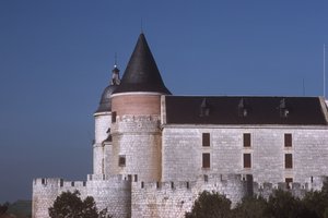 Vista del castillo de Spanish School
