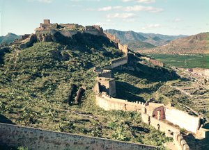 Vista del castillo, siglos VIII-XII de Spanish School