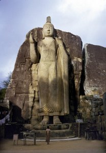 El gran Buda de Avukana. Sri Lanka. Siglo V.