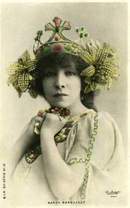 Henriette Rosine Bernard alias Sarah Bernhardt (1844-1923) como “La princesa lejana”, una obra de Edmond Rostand de Studio Reutlinger