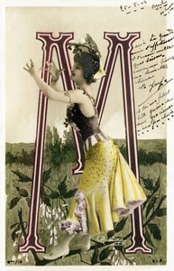 M: Mlle Marville, artista de los años 1900 - alfabeto en postal