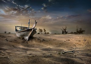 El barco olvidado del desierto de Sulaiman Almawash