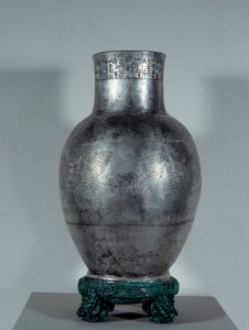 Mesopotamia: vaso de Entemena en plata grabada con motivos y escritura cuneiforme (sobrino y segundo sucesor de Eannatum). Período sumerio (2900-2200 a.C.). 2400 a.C. París, museo del Louvre de Sumerian Mesopotamian School