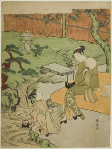 Dos Chicas Disfrutando de la Frescura de la Tarde en un Jardín de Suzuki Harunobu