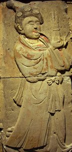 Estela de terracota con músico, Dinastía Tang