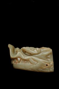 Cabeza de dragón de jade Junkunc