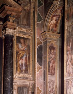 Frescos en la Capilla del Ángel Guardián