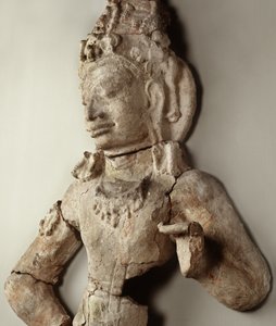 Bodhisattva de Ku Bua, Período Davaravati