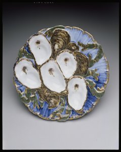 Plato de ostras del servicio de la Casa Blanca de Rutherford B. Hayes, diseñado en 1879 de Theodore Russell Davis