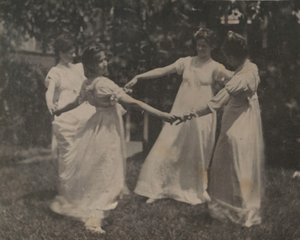 Susan Hannah Macdowell, Niña No Identificada, Elizabeth Macdowell, y Posiblemente Mary Macdowell..., c. 1 de Thomas Eakins