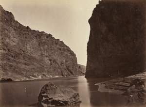 Cañón Negro, Río Colorado, mirando abajo, cerca del Campamento 7, 1871 de Timothy OSullivan