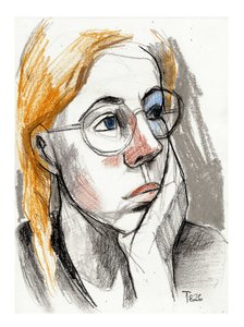 Mujer pensativa con gafas