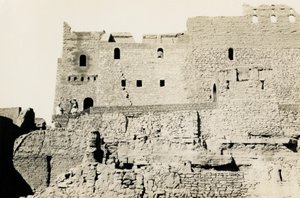Monasterio de San Simeón tras su restauración, Asuán, Egipto, fotografía de Ugo Monneret de Villard