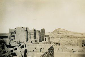 Monasterio de San Simeón durante su restauración, Asuán, Egipto, fotografía de Ugo Monneret de Villard