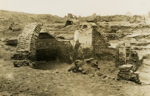 Edificio trilobulado, al-Fustat, Egipto, fotografía de Ugo Monneret de Villard de Ugo Monneret de Villard